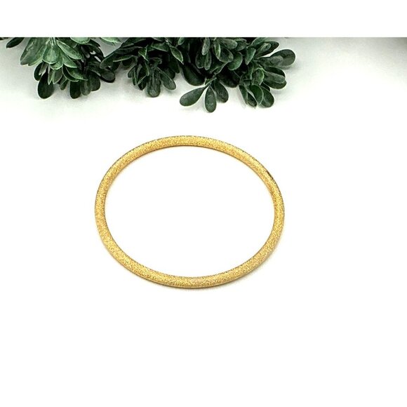Gold Tone Textured Bangle Bracelet Jewelry see description - Picture 2 of 4
